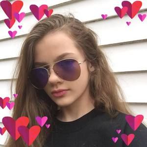 Meet your Posher, Abby